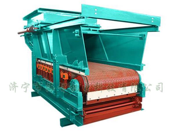 帶式（甲帶）給料機具有運行平穩(wěn)、節(jié)能、環(huán)保等優(yōu)點